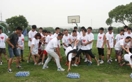 嘉扬狼性拓展训练营实地探班（四）之群龙取水