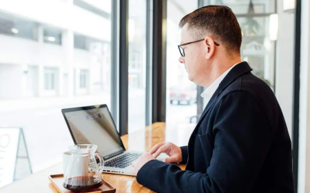 员工因公司而来，因主管而走！