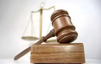 【HR法律专栏】参加公司组织的旅游活动中猝死算工伤吗？（高院再审给出答案）